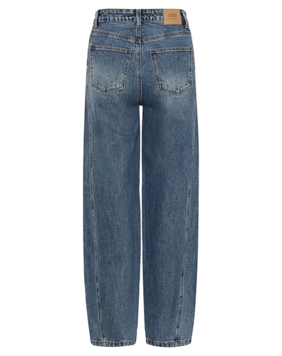 Gestuz - GZMelu Barrel Jeans - Mid Blue Wash